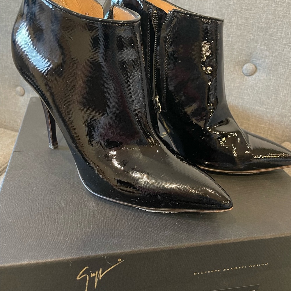 Giuseppe Zanotti booties